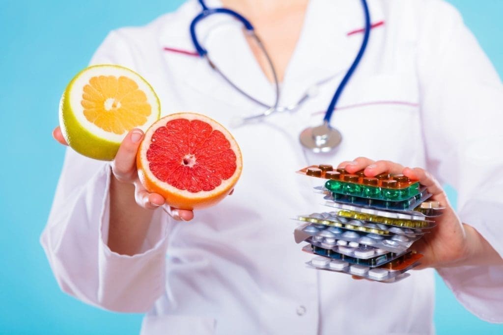 ¿La toronja afecta los medicamentos para la presión arterial?
